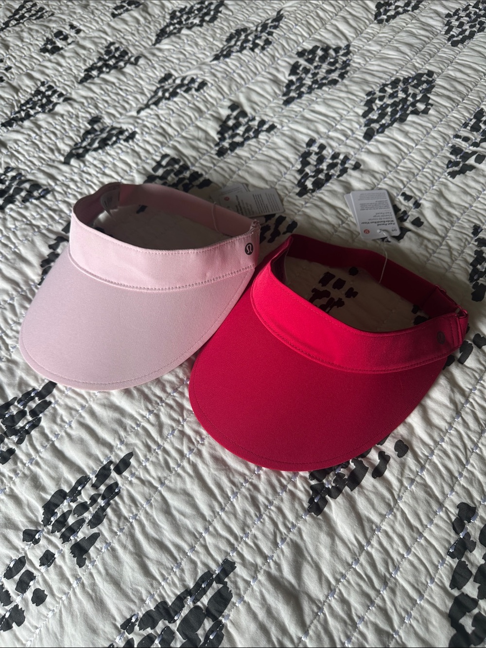 Lululemon visor pack of 2